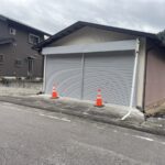 設楽町：車庫の鉄製吊引戸から軽量ｼｬｯﾀｰへ交換と離れの改修工事