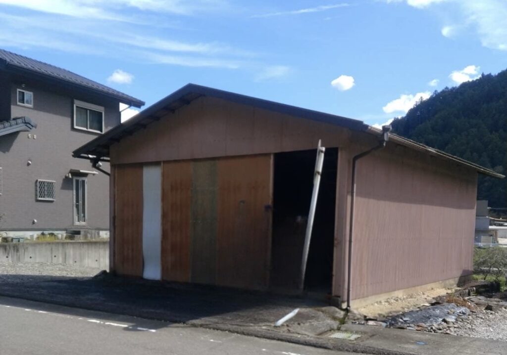 車庫ビフォー 車庫ビフォー